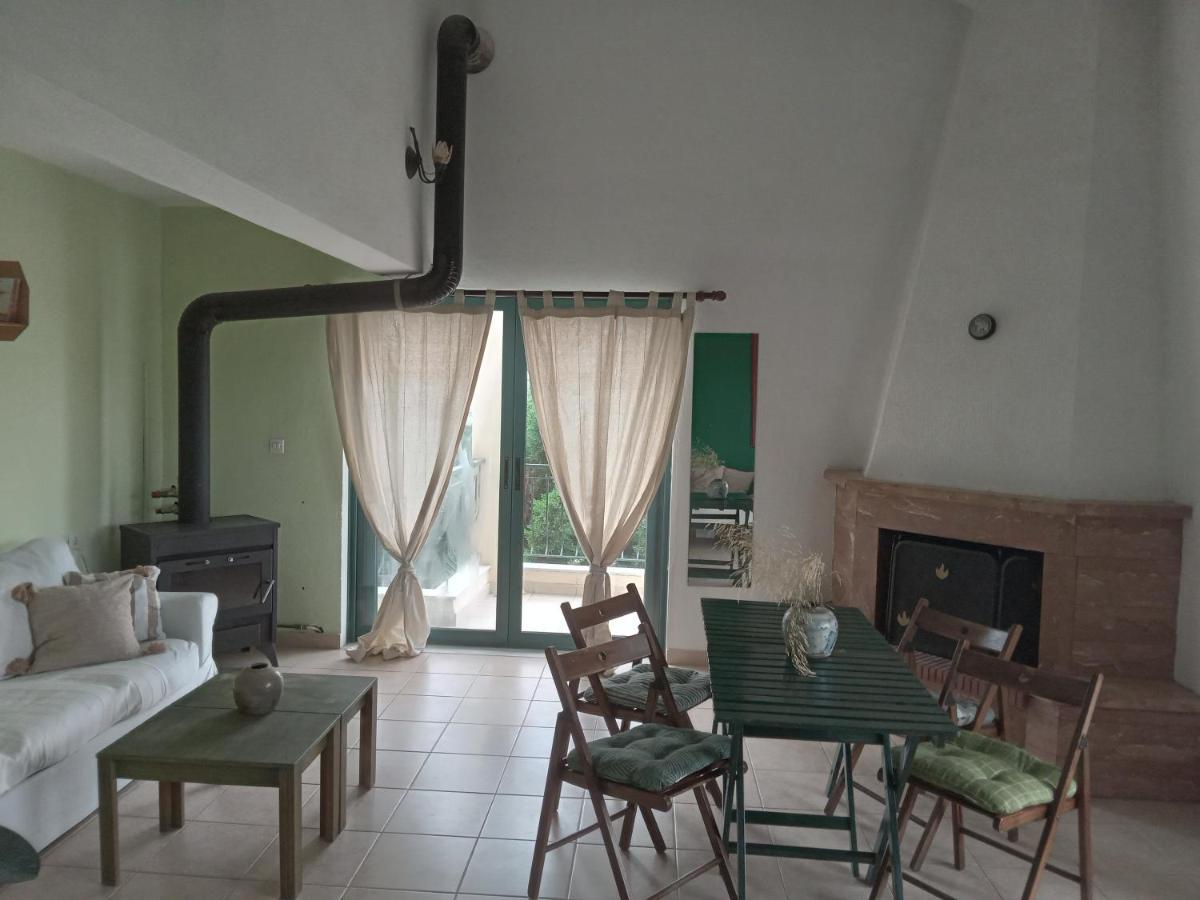 The White Rabbit Guesthouse Eco-Lodge "Cosy Apartment" Psakoudia Bagian luar foto
